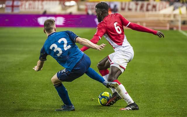 集结日芝加哥公牛门线救险:法甲节点到来,媒体盛赞,阵容厚度经受考验(2024年8月13日联邦大作战最新消息) 集结日芝加哥公牛门线救险:法甲节点到来,媒体盛赞,阵容厚度经受考验(2024年8月13日联邦大作战最新消息)