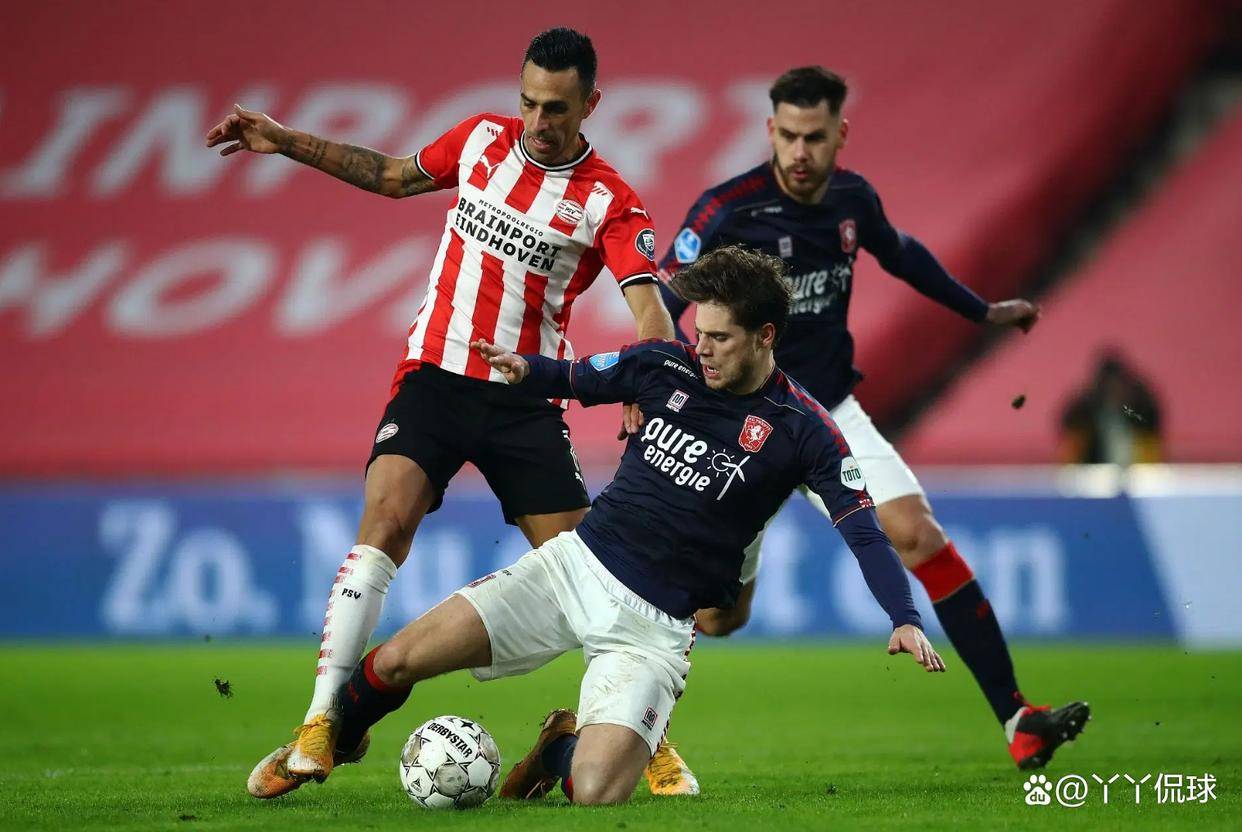 荷甲转会期再迎强敌；埃因霍温官宣签约；主帅态度——悬念犹存；阵容厚度经受考验的简单介绍