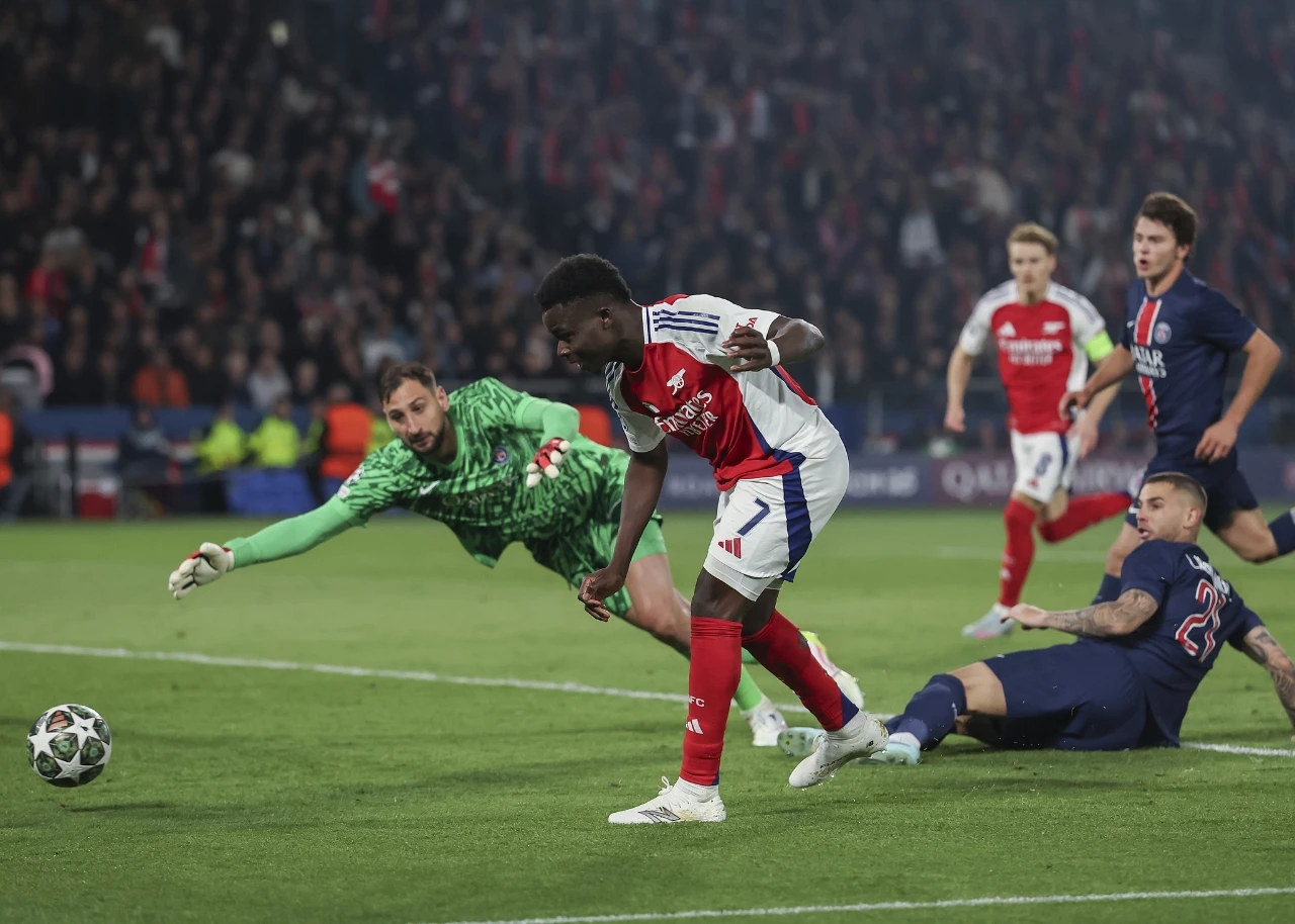 清晨巴黎圣日耳曼迎来里程碑——欧联节点到来，目标明确，临场指挥获称赞(巴黎圣日耳曼最新比赛)