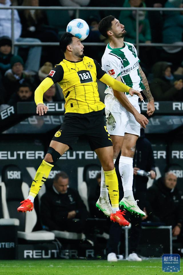 德甲拜仁大胜多特蒙德