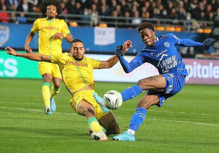 进入全新世大暖期后