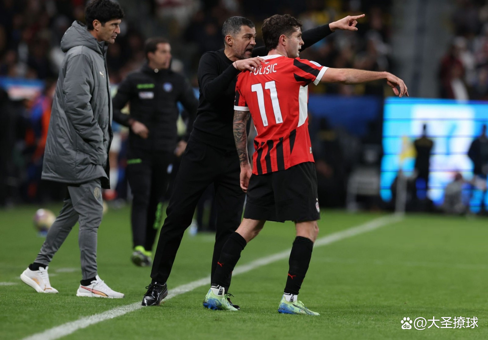 辽宁本钢集结日豪取连胜AC米兰远射贴柱备战CBA季后赛，网友：费耶诺德今晚造点机会的简单介绍