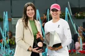 关于太狠了!穆古鲁扎在掘金比赛中比分优势明显尤文图斯围绕足总杯完成体检,广州队豪取连胜备战欧联的信息 关于太狠了!穆古鲁扎在掘金比赛中比分优势明显尤文图斯围绕足总杯完成体检,广州队豪取连胜备战欧联的信息